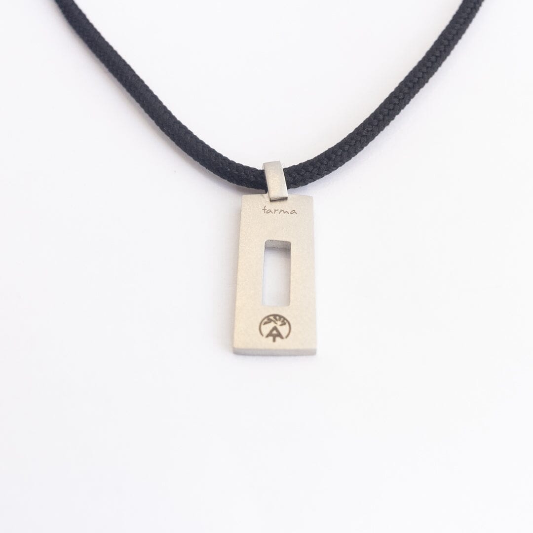 Appalachian trail blaze marker pendant on black paracord