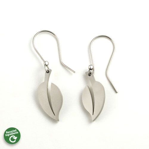 Leaf earrings in stainless steel
