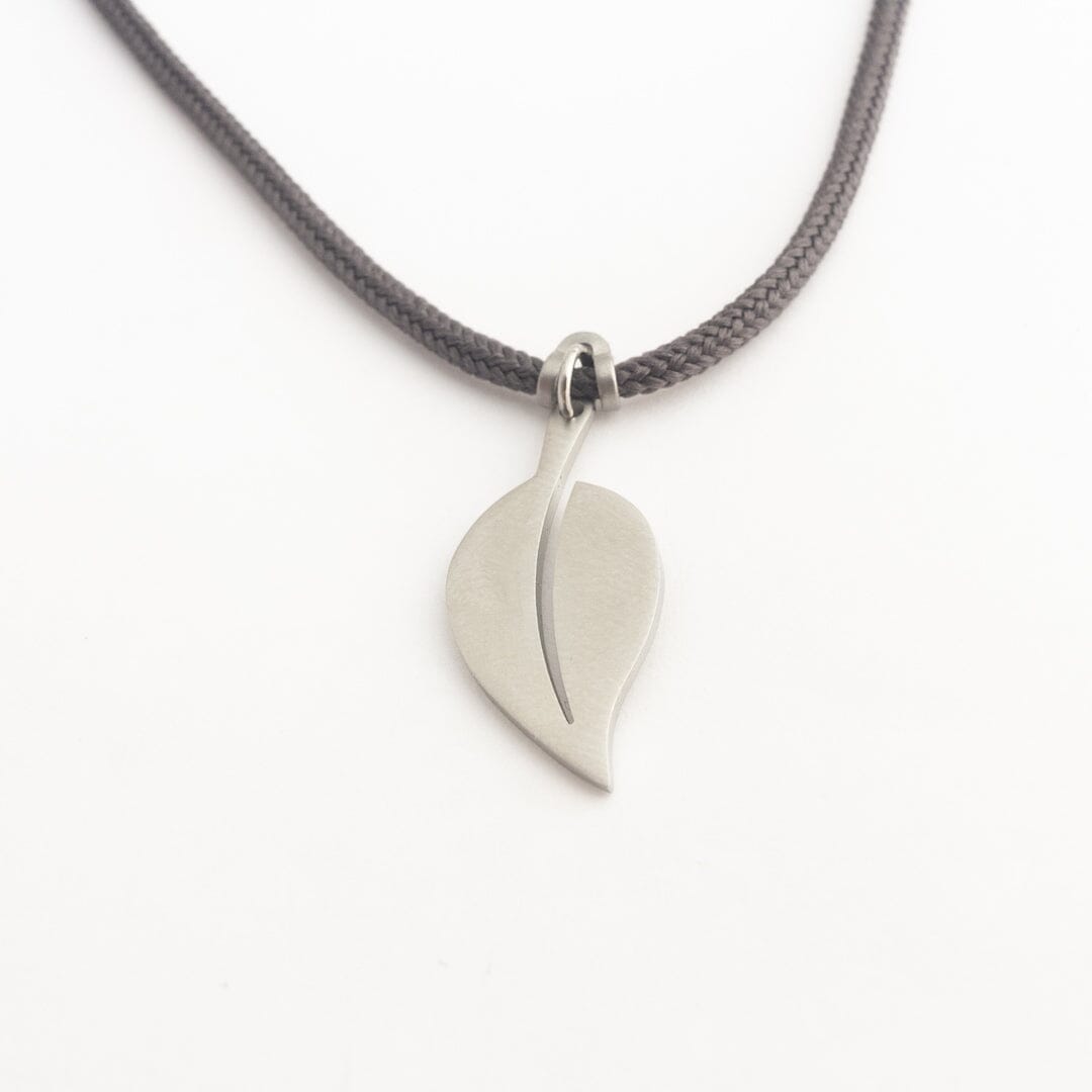 The Leaf Necklace