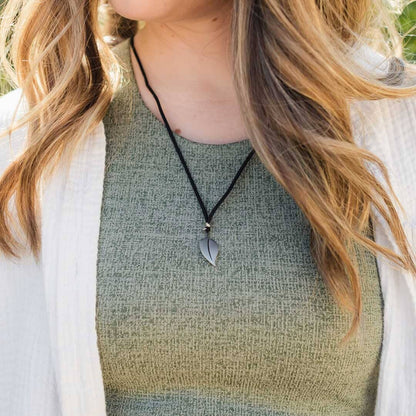 The Leaf Necklace